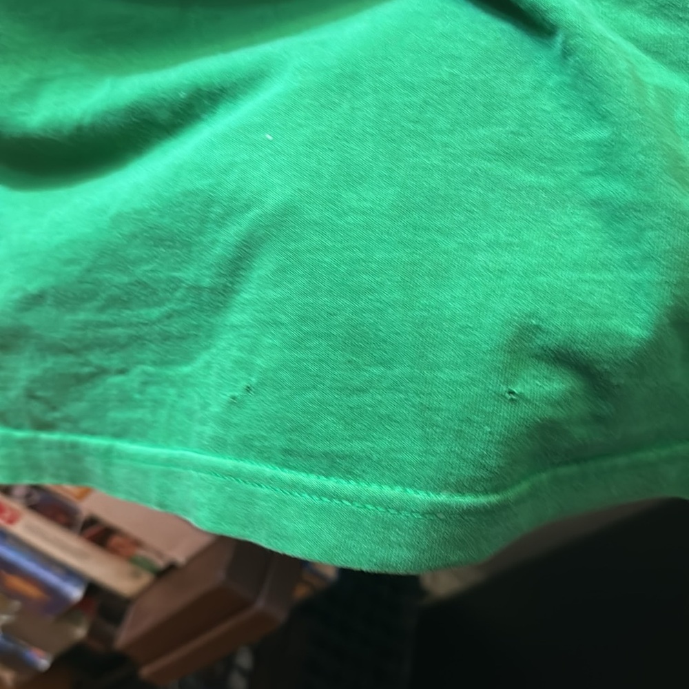 Undefeated /Ubiq football t-shirt - Picture 3 of 3